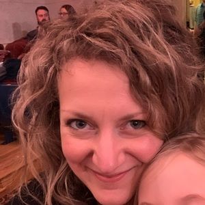 Meet your Posher, Amelea